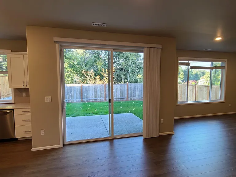 Space for dining table