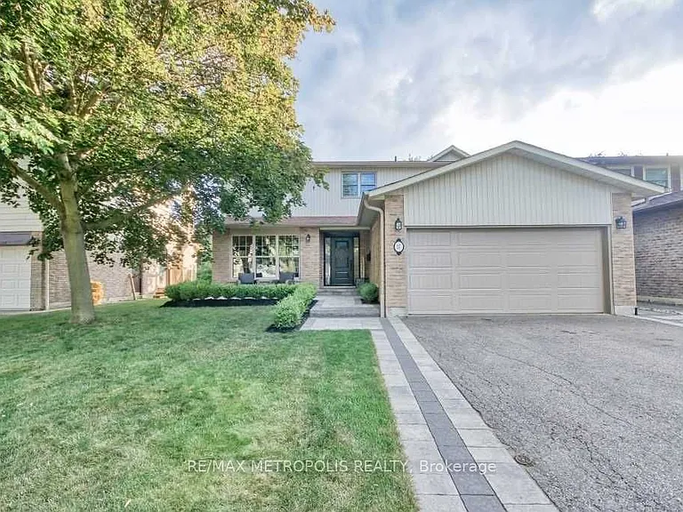 57 Calder Cres #MAIN — Photo 2