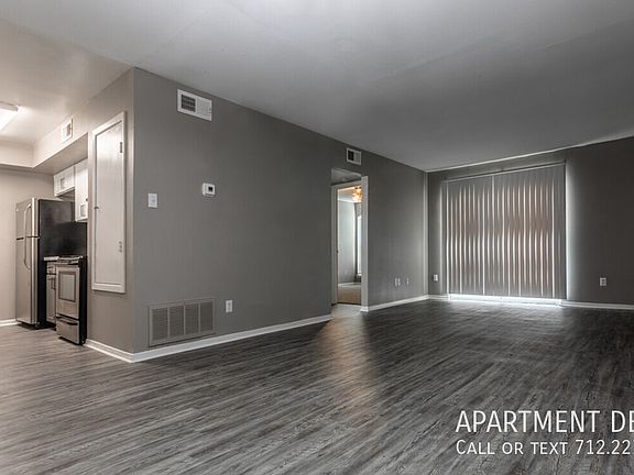5th image of 2109 Lake Village Dr #3655