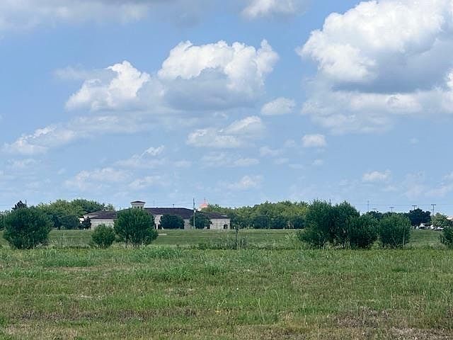 1st image of 3560 Wakefield Ln