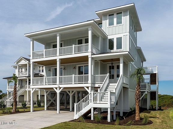 4th image of 411 New River Inlet Road