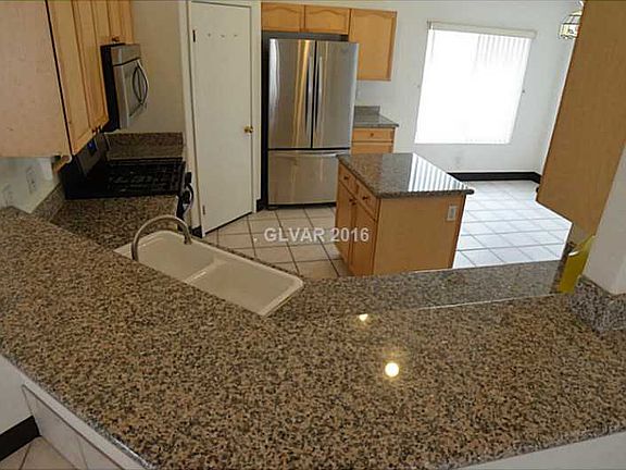 3rd image of 8312 Spruce Meadows Ave
