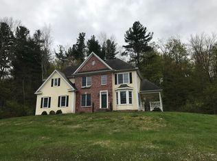 16 E Hill Rd, Brimfield, MA 01010