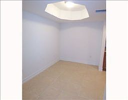 5th image of 3 Indian River Ave APT 1003