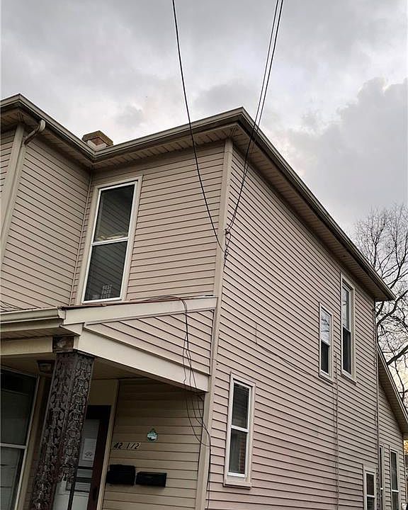 2nd image of 42 Home Ave