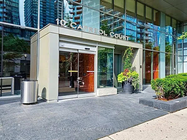 10 Capreol Ct #555, Toronto, ON M5V 4B3