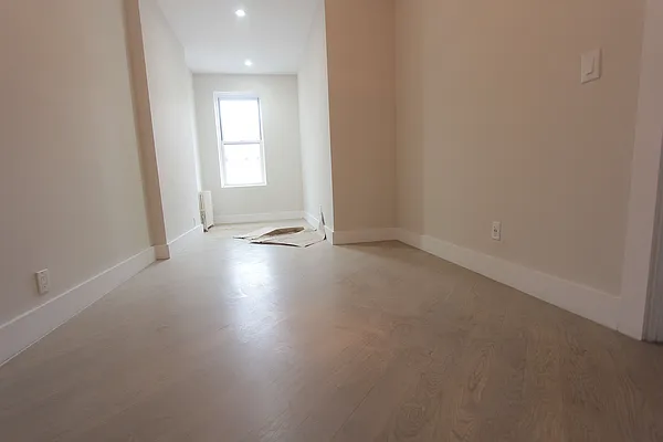 Rented by Prime Block Realty, LLC | media 34