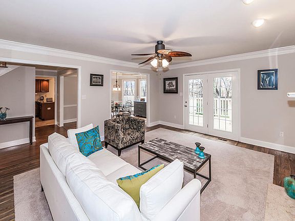 5th image of 636 Sedgley Dr