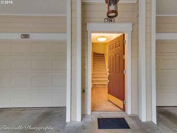 2nd image of 1211 NE 64th Ln Unit 706
