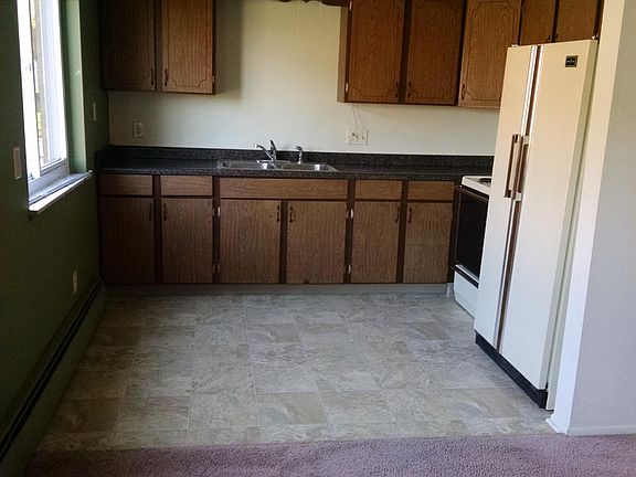 Spacious kitchen