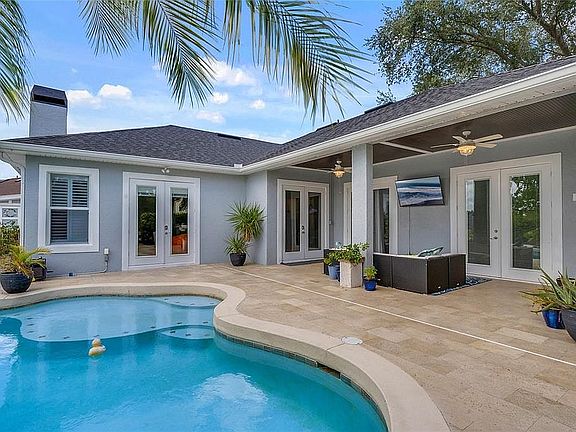 3rd image of 12339 Lake Valley Dr
