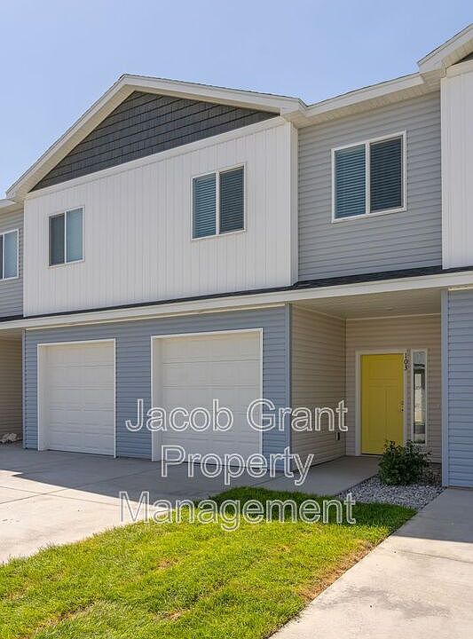 1st image of 105-1927 Jennie Lee Dr Unit 105