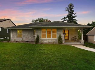 5020 Richmond Dr, Edina, MN 55436