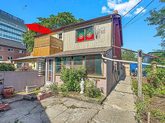 3rd image of 18 1/2 Bellevue Ave