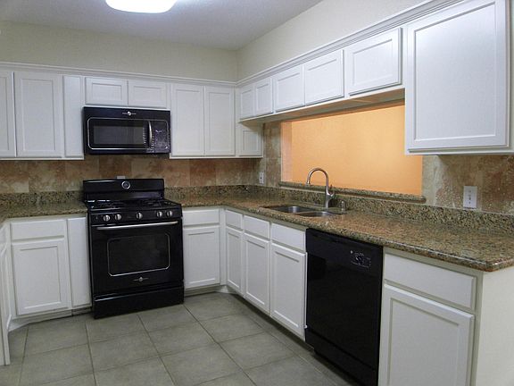 4th image of 4615 Cashel Glen Dr