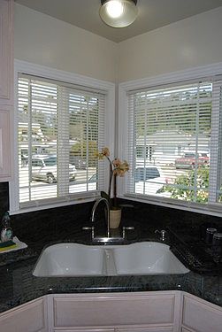 5th image of 354 Goss Ave