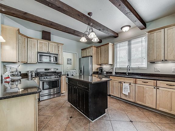 5th image of 8121 Laurel Falls Ln