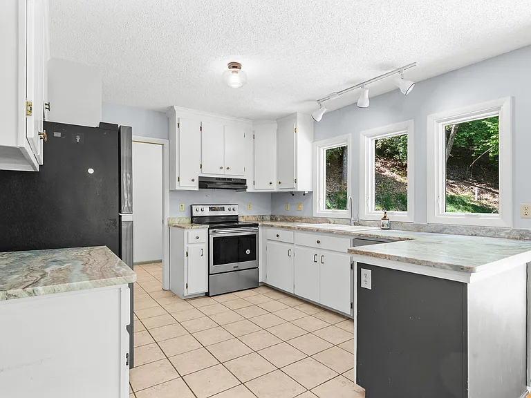 864 Trojan Horse Cir #1 — Photo 4