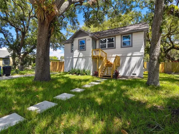 2720 Dr Martin Luther King Jr St S, Saint Petersburg, FL 33705