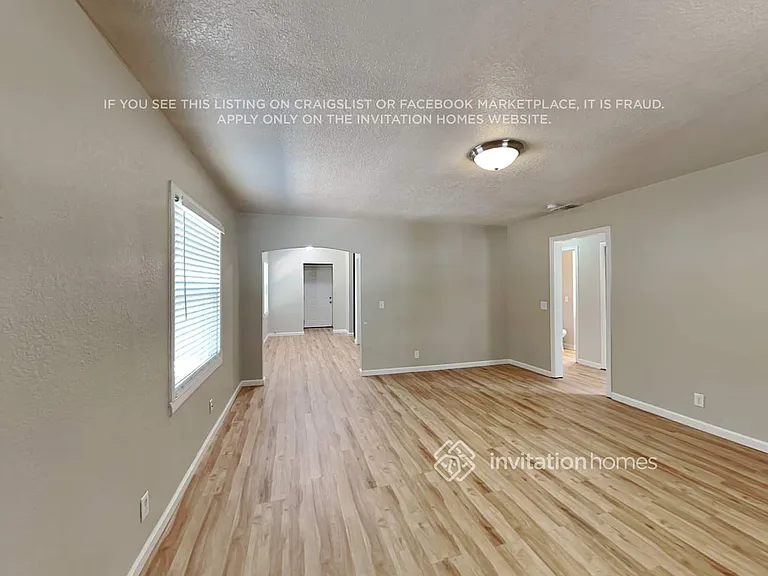 4250 11th Ave — Photo 4