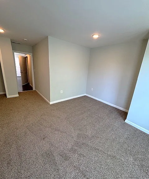2402 Lakeview Ave #2 — Photo 12