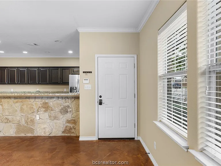 305 Capps Dr — Photo 7