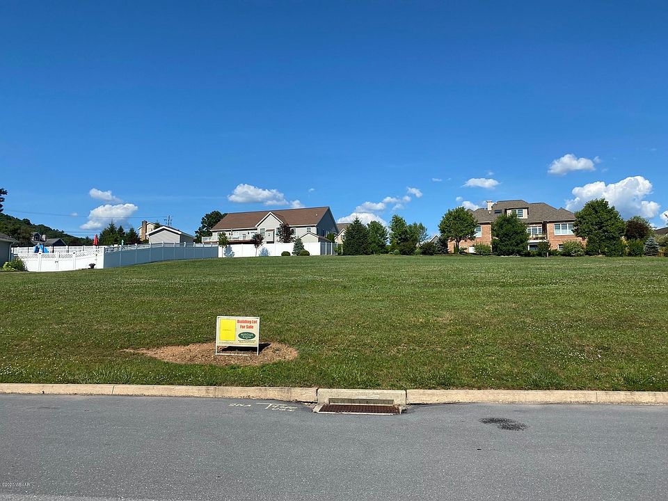 1st image of 41 Greenfield Dr