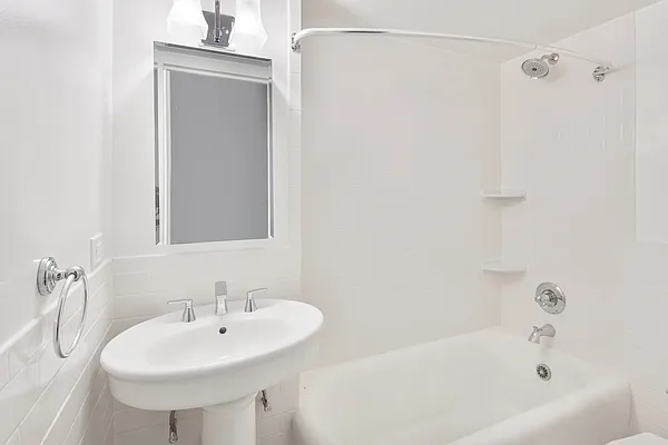 Rented by Compass | media 10