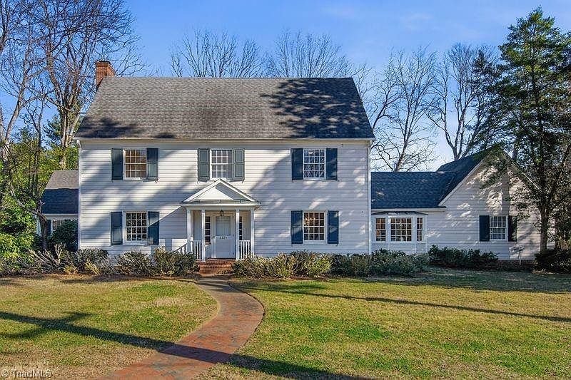 1st image of 2325 Warwick Rd