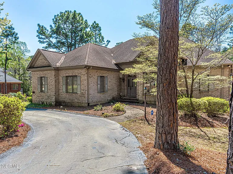 215 Plantation Dr — Photo 74