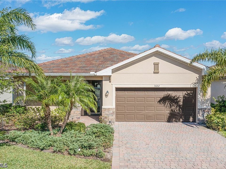 1st image of 3652 E Hampton Cir