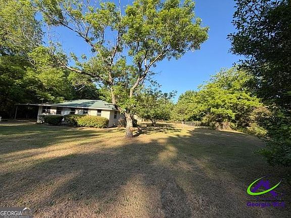 3rd image of 6045 Skipperton Rd