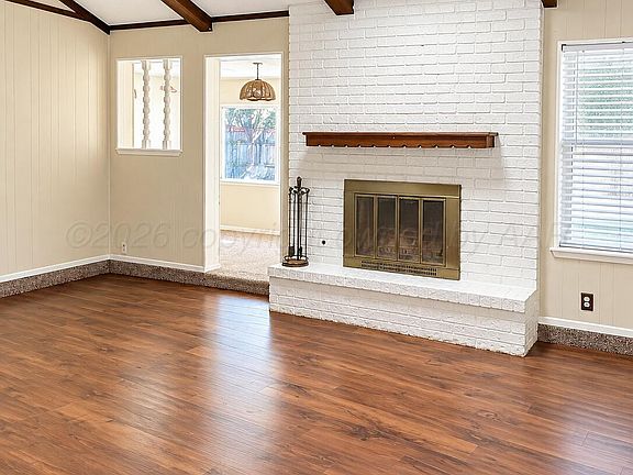 2nd image of 4447 Summit Cir