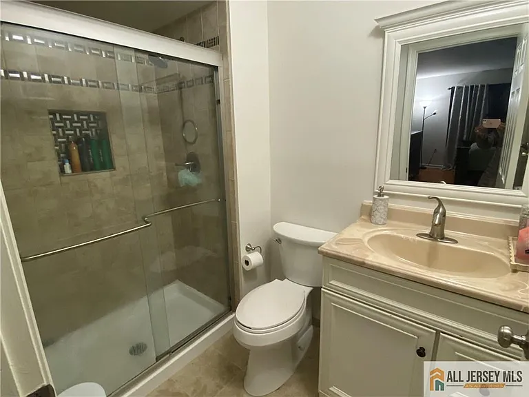 144 Beverly Hill Ter #B — Photo 21