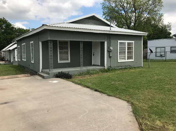 201 Main St, Newark, TX 76071