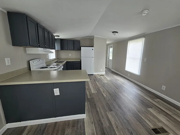 2424 Cattail Cir #39 — Photo 4