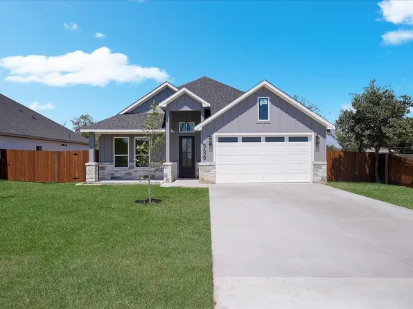 5629 Oak Grove Rd N, Fort Worth, TX 76134