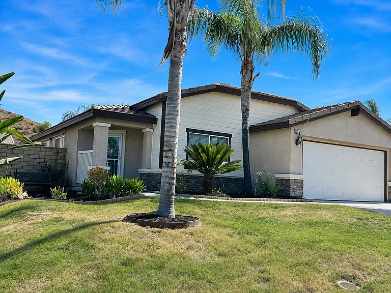 23522 Cheyenne Canyon Dr — Photo 13