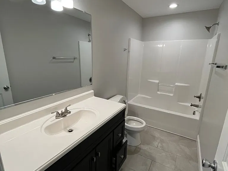 8407 Brookmoor Ln — Photo 8