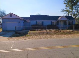 310 Snow Hill Rd, Fayetteville, NC 28306