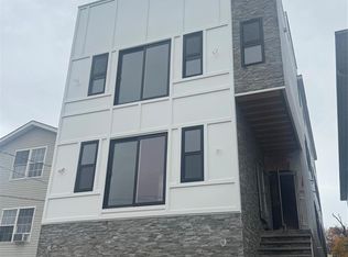 414 S 10th St, Newark, NJ 07103