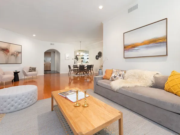11628 Montana Ave APT 209, Los Angeles, CA 90049