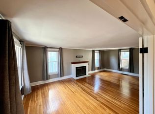 331 N Pearl St, Granville, OH 43023