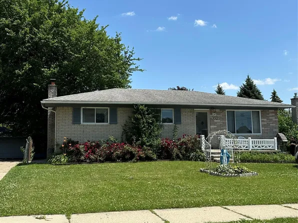 32302 Ryan Rd, Warren, MI 48092