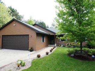 6597 Oak Dr, Amherst, WI 54406