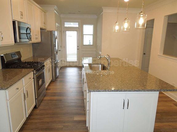 4th image of 180 Waterlynn Ridge Rd #B