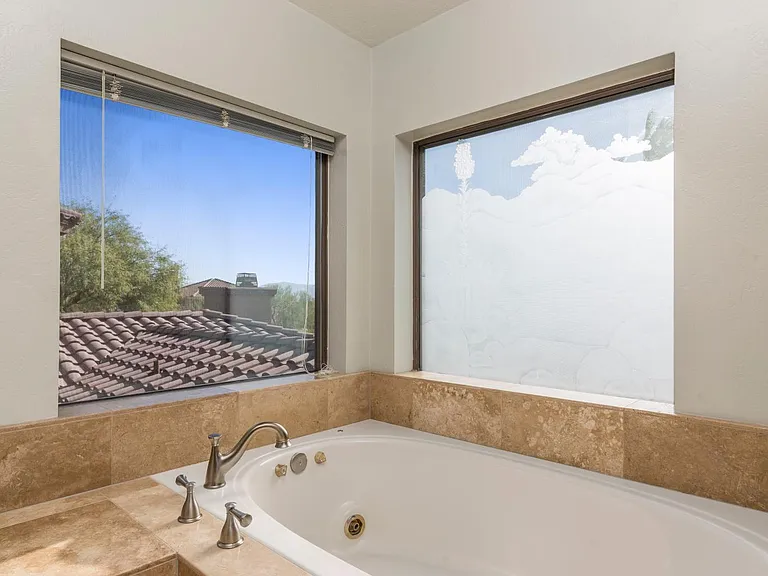 15709 E Greystone Dr — Photo 24