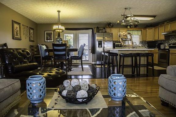 2nd image of 109 Comanche Way