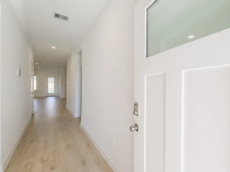 31718 Hallington Hill Ln — Photo 5