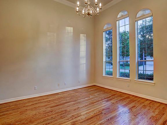 5th image of 14314 Baron Oaks Dr
